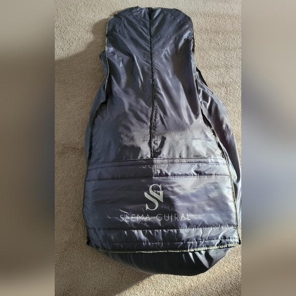 Indian Designer Bridal Emerald Green Lehenga Set - Seema Gujral - Picture 6 of 12